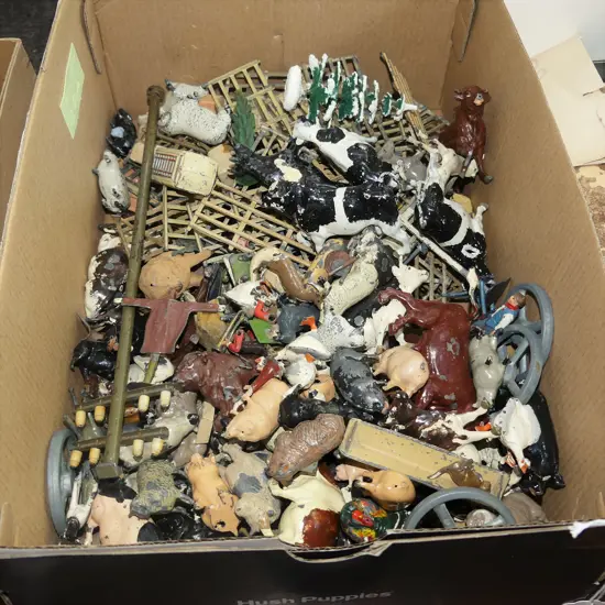 BOX LOT VINTAGE TIN TOY FARM GATES & ANIMALS ETC