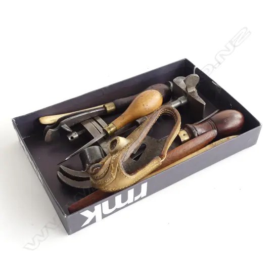 ASST. VINTAGE LEATHER WORKING TOOLS ETC