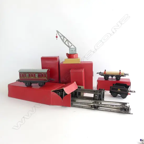 (20625) HORNBY BOX LOT IN ORIGINAL BOXES