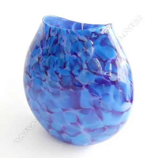 GARY NASH BLUE ART GLASS VASE, SIGNED & DATED '02 H.240mm