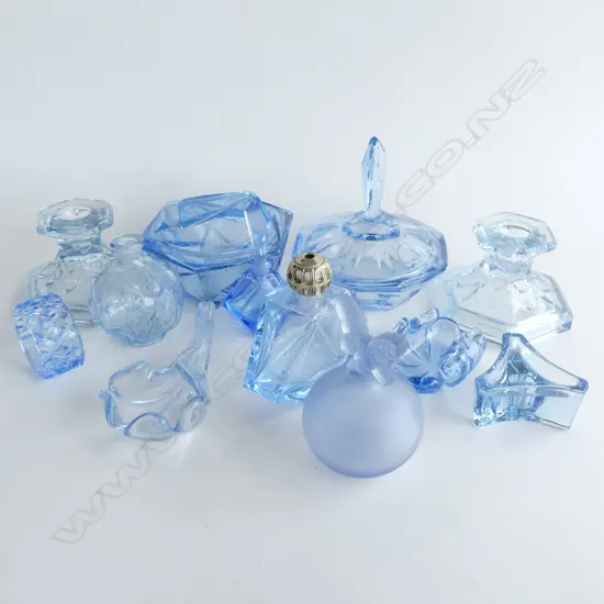 12 PCS BLUE GLASS PCS, INCL DEPRESSION GLASS LIDDED CONTAINERS, SCENT BOTTLES (1 URANIUM GLASS), CANDLE HOLDERS ETC..