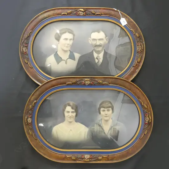 2 LARGE DECORATIVE OVAL FRAMES WITH OLD PORTRAITS 600 X 400MM