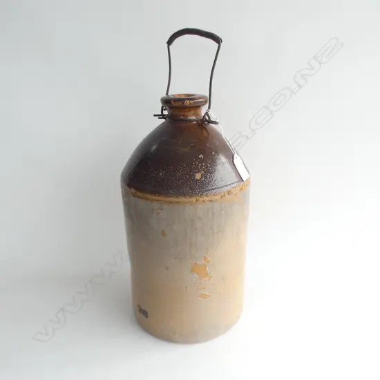 'SHARPE BROS. HYGENIC BREWERS CHRICTCHURCH..' CROCK. H.335mm