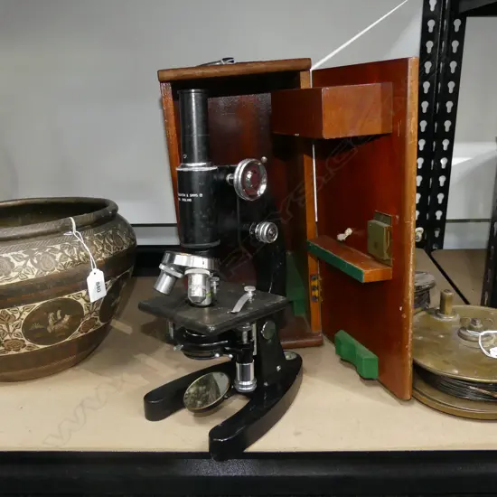 MICROSCOPE IN WOODEN CASE H.355mm