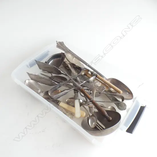 BOX LOT ASST. EP CUTLERY