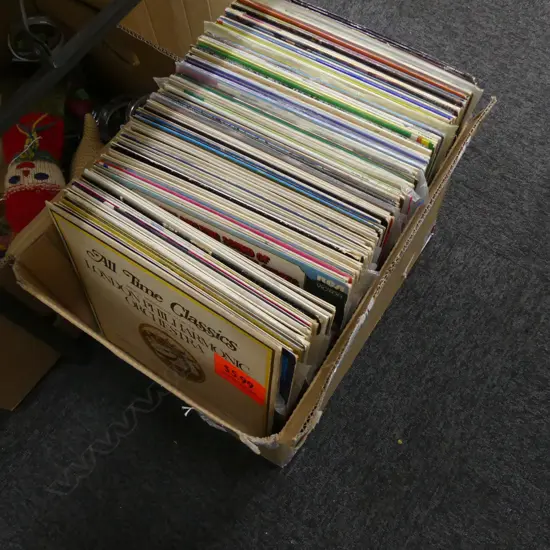 LG BOX VINYL RECORDS