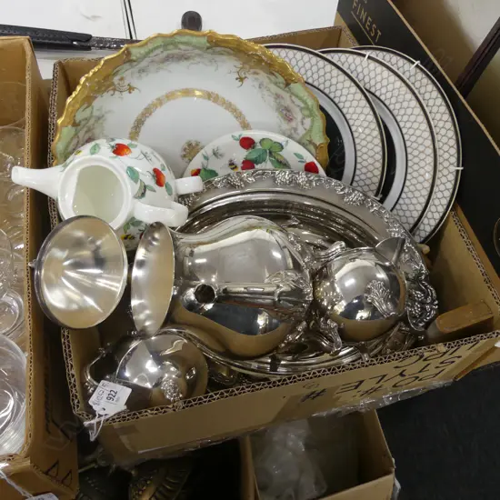 BOX LOT PLATES, LIMOGES BOWL, EP, BOOKENDS ETC