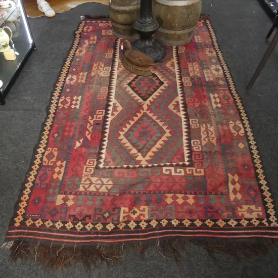 LGE KELIM RUG; RED GEOMETRIC 2500x1500mm