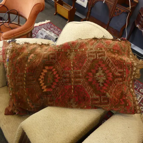 LGE OLD BOKHARA H/KNOTTED CUSHION 1000 X 550
