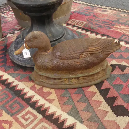 CAST IRON DUCK DOOR STOP W.405mm