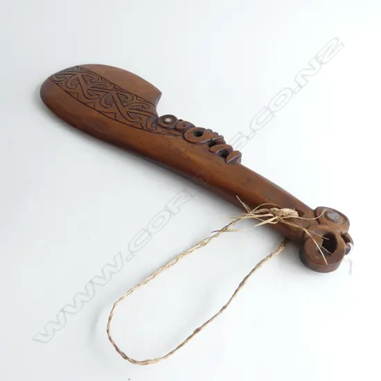 MAORI CARVED KAURI PATU L.460mm