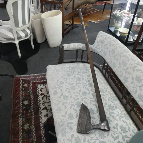 OLD JAPANESE AXE FORGED 'BEARDED' SHAPED STEEL HEAD V.LONG HANDLE. L.1560mm