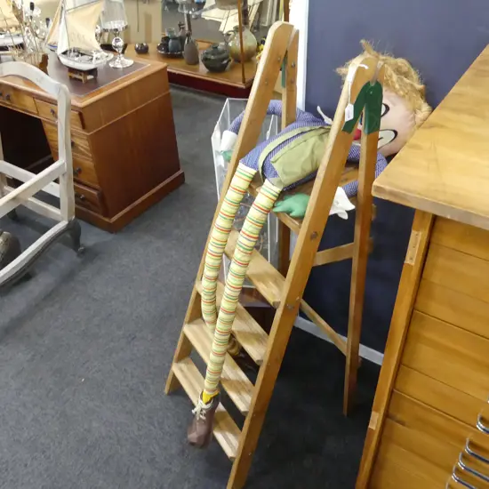 VINTAGE WOODEN LADDER L.1400mm