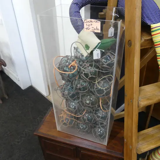 25 SMALL GLASS FISHING FLOATS WITH NETTING container not included