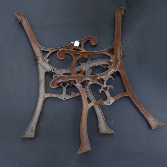 PR CAST IRON BENCH SEATS