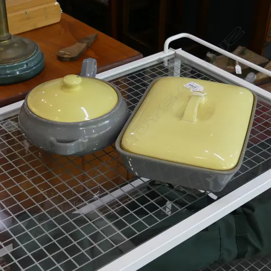 2 PCES DENBY OVENWARE