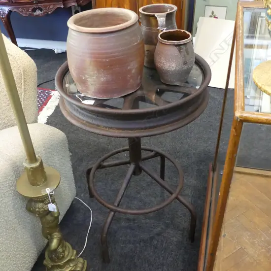 VINTAGE CAR WHEEL TABLE DIA 515MM