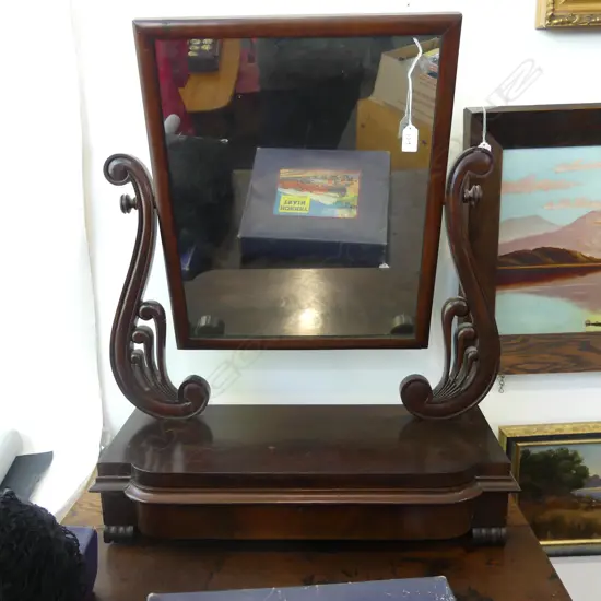 WILLIAM IV MAHOGANY TOILET MIRROR