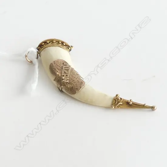 9CT MIZPAH PENDANT/TUSK no pin