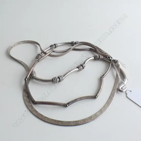 3 SILVER NECKLACES 102 GRAMS