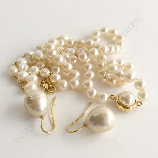 FAUX PEARL CHAIN NECKLACE (230MM), GOLD TONE FINISH FAUX PEARL CHOKER W DETAIL CLASP & PR LG FAUX PEARL STUD EARRINGS