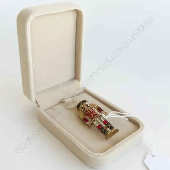 COSTUME ENAMEL NUTCRACKER BROOCH H.60mm