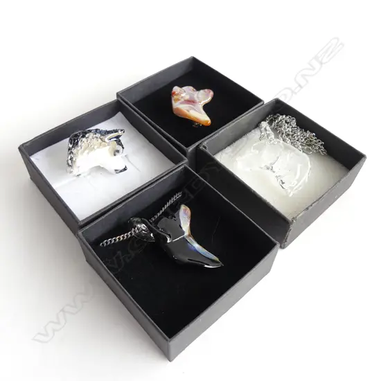 NEIL HARRIS DECORATIVE GLASS JEWELLERY; 2 PENDANTS W CHAINS & 2 BROOCHES - EACH IN INDIVIDUAL BOX...