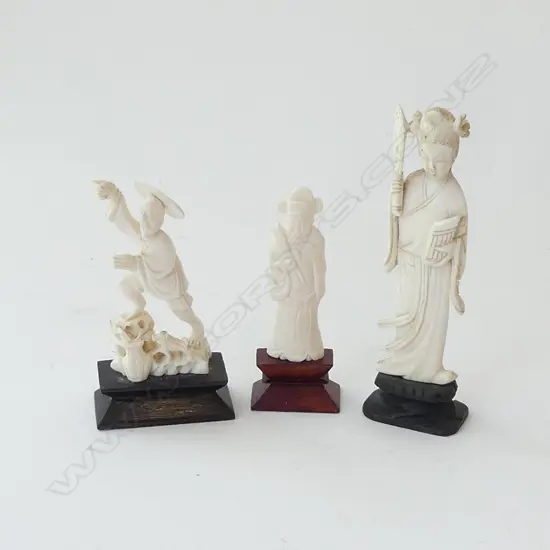 3 IVORY CHINESE FIGURINES ON WOODEN STANDS, H 120, 110 & 90MM
