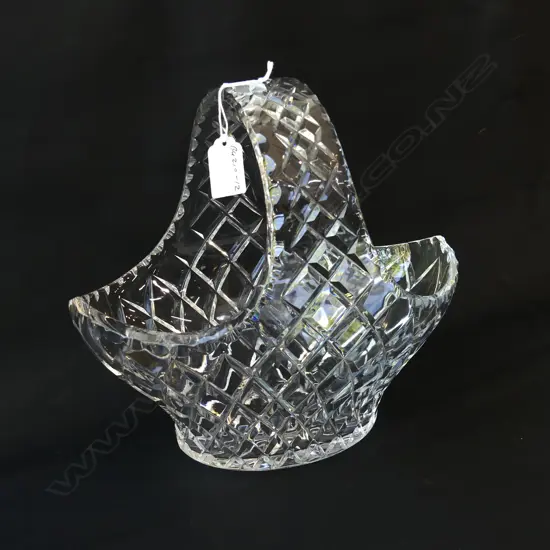 CRYSTAL BASKET 250 x 250mm
