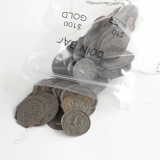 BAG VINTAGE FOOTBALL TOKENS