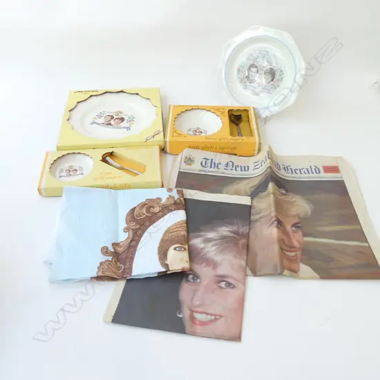 BOX LOT OF CHARLES & DIANA MEMORABILIA