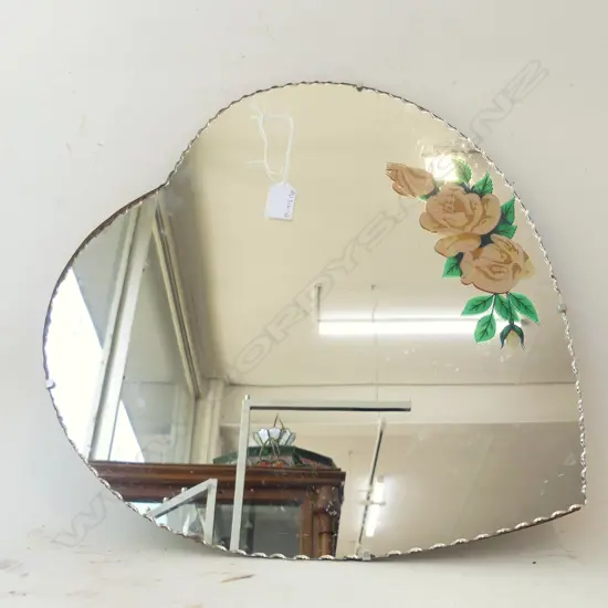 HEART SHAPED BEVELLED WALL MIRROR WITH ROSE TRANSFER TO SIDE 460 X 435MM