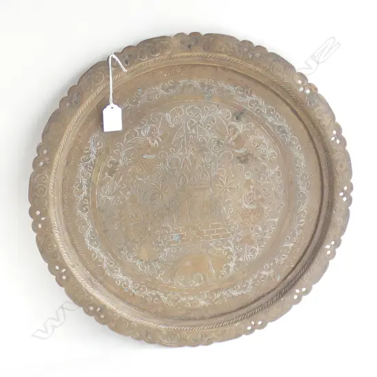 BRASS ENGRAVED PERSIAN TRAY DIA 450MM