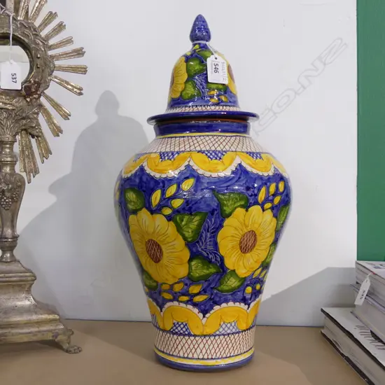 PORTUGESE LIDDED JAR H.400mm (very small chip to top)