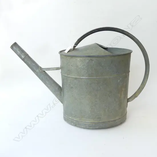 LG VINTAGE METAL WATERING CAN H 440MM