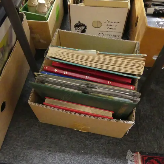 GOOD BOX LOT ASST NZ & WORLD STAMPS - ALBUMS & FDC'S