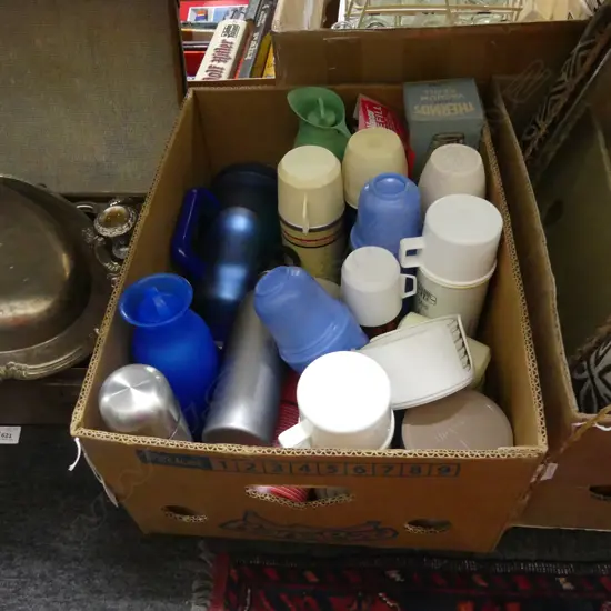 BOX LOT VINTAGE THERMOS