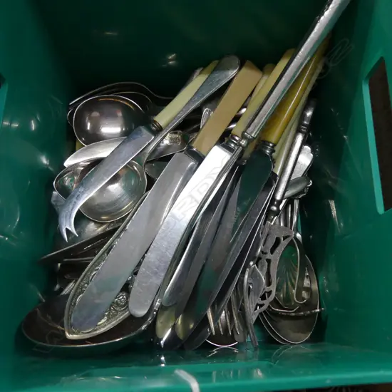 ASSORTED EP CUTLERY + BONE HANDLE KNIVES