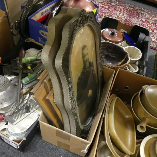 BOX LOT 5 ENGLISH LANDSCAPE ETCHINGS + PR HAND COLOURED PORTRAITS IN CONVEX GLASS FRAMES