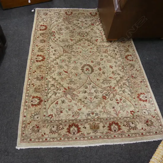 HAND KNOTTED WOOL PILE RUG 1860x1210mm