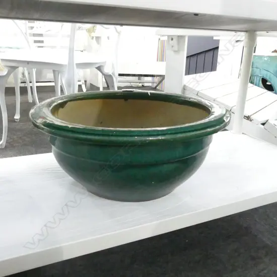 GREEN GLAZED GARDEN PLANTER 430mm dia