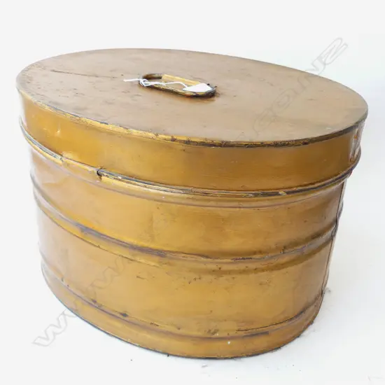 LG GOLD PAINTED METAL HAT BOX   455 X 370MM