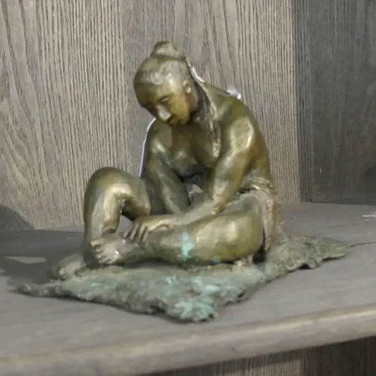 CAST BRONZE / BRASS WEEPING FIGURE SCULPTURE H 55MM