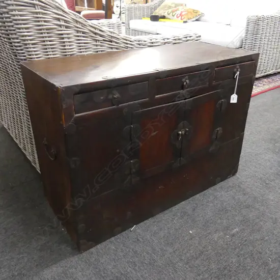 VINTAGE KOREAN CHEST w. 3 DRAWERS ABOVE DOUBLE DOORS 835x350x580mm