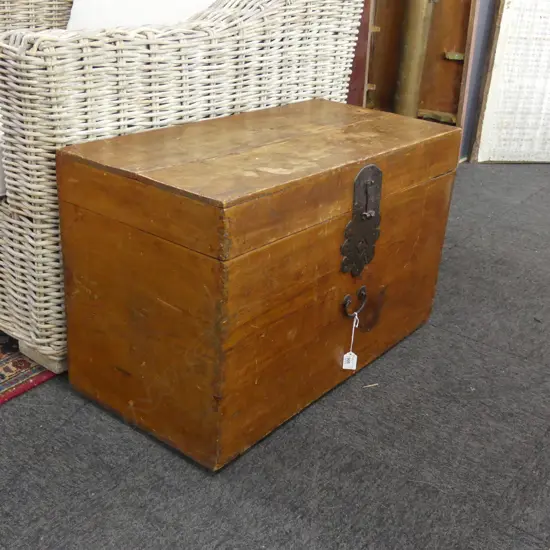 VINTAGE WOODEN TRUNK 720mmL 430mmH 350mmD