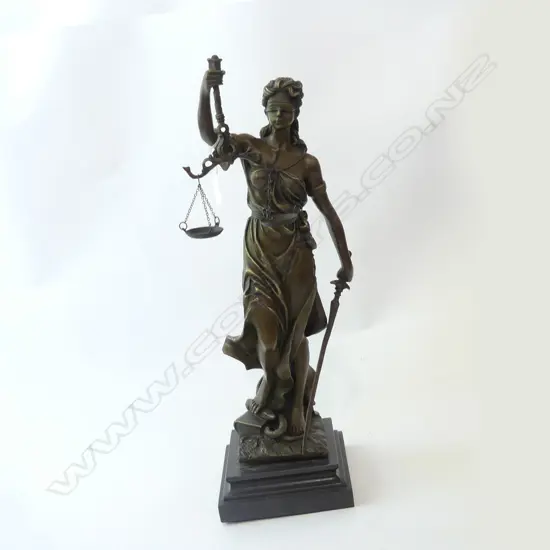 'LADY OF JUSTICE' BRONZE SCULPTURE ON MARBLE BASE - SIGNED 'MAYER' H 520MM