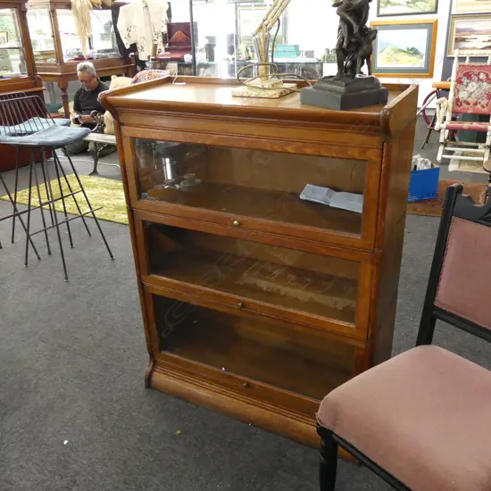 3 TIER GLAZED OXFORD BOOKCASE 