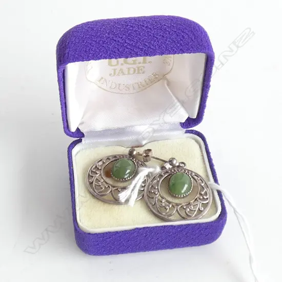 PR SILVER & GREENSTONE EARIINGS