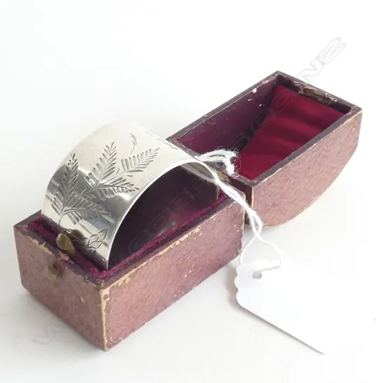 VICT SILVER NAPKIN RING FERN ENGRAVED SHEFF.1898