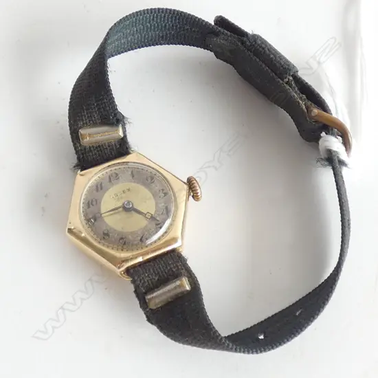 18ct GOLD ANTIQUE LADIES ROLEX WRISTWATCH